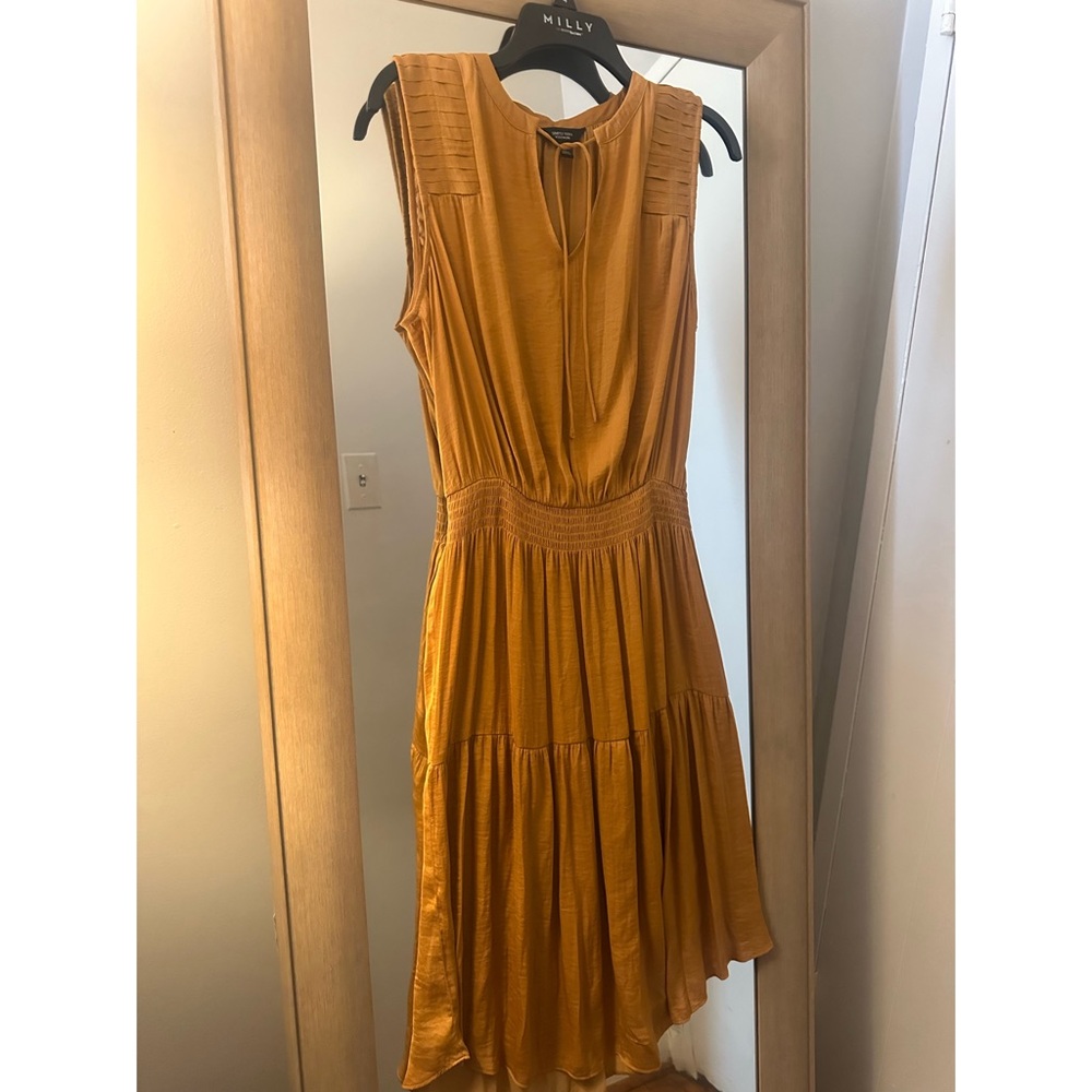 Vera Wang Midi Dress